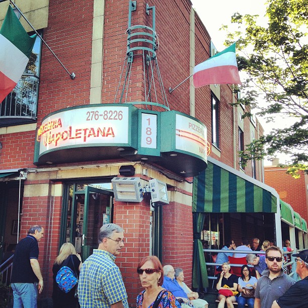 Pizzeria